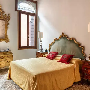 Luxury Venetian ** Venetië