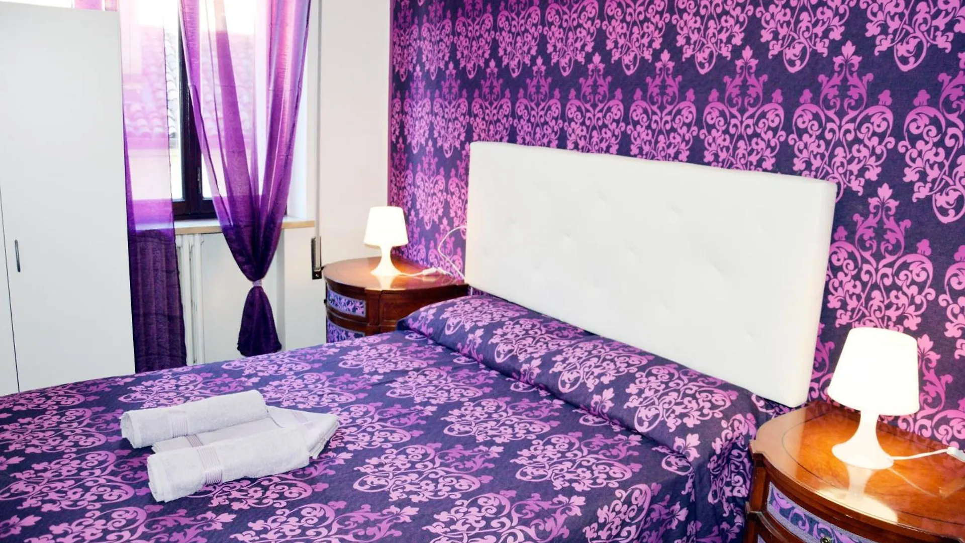 Venice Rainbow Apartment San Marco 3*,  Italien