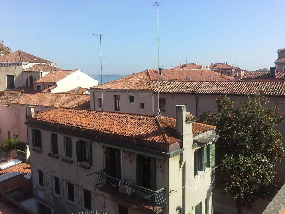 Venice Rainbow Apartment San Marco 3*,  Italia
